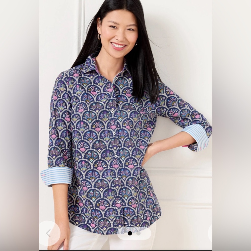 TALBOTS Plus Women's Navy/ Pink BD Modern Classic Scalloped Floral Shirt Size 2X